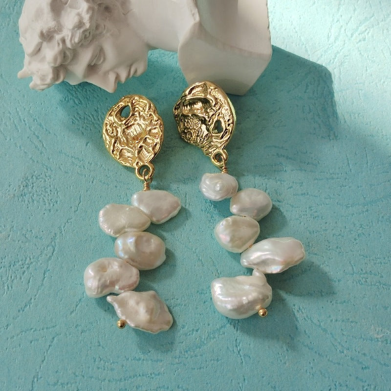 Women's New Fashion Pearl Earrings – Stylish Gifts — 1