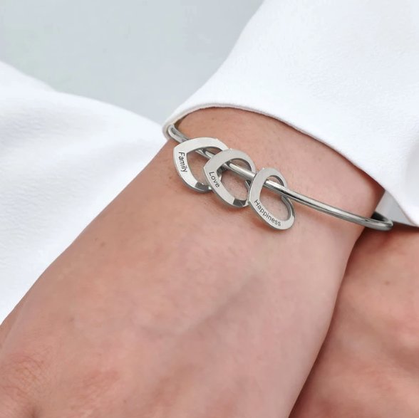 Love Bracelet Peach Heart Name Lettering Titanium – Jewelry Gift Ideas — 1