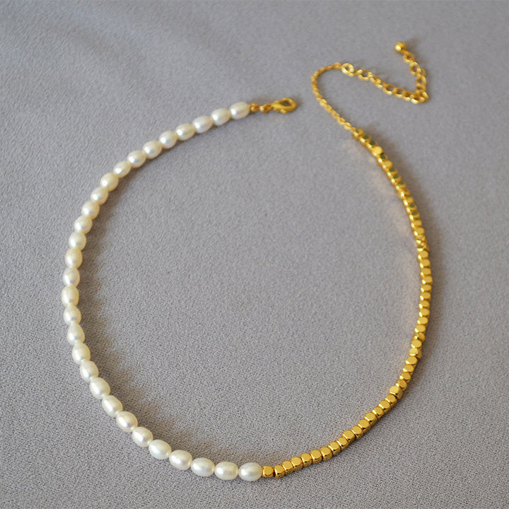 Women's Glittering Gold Beaded Necklace – Jewelry Gift Ideas — 1