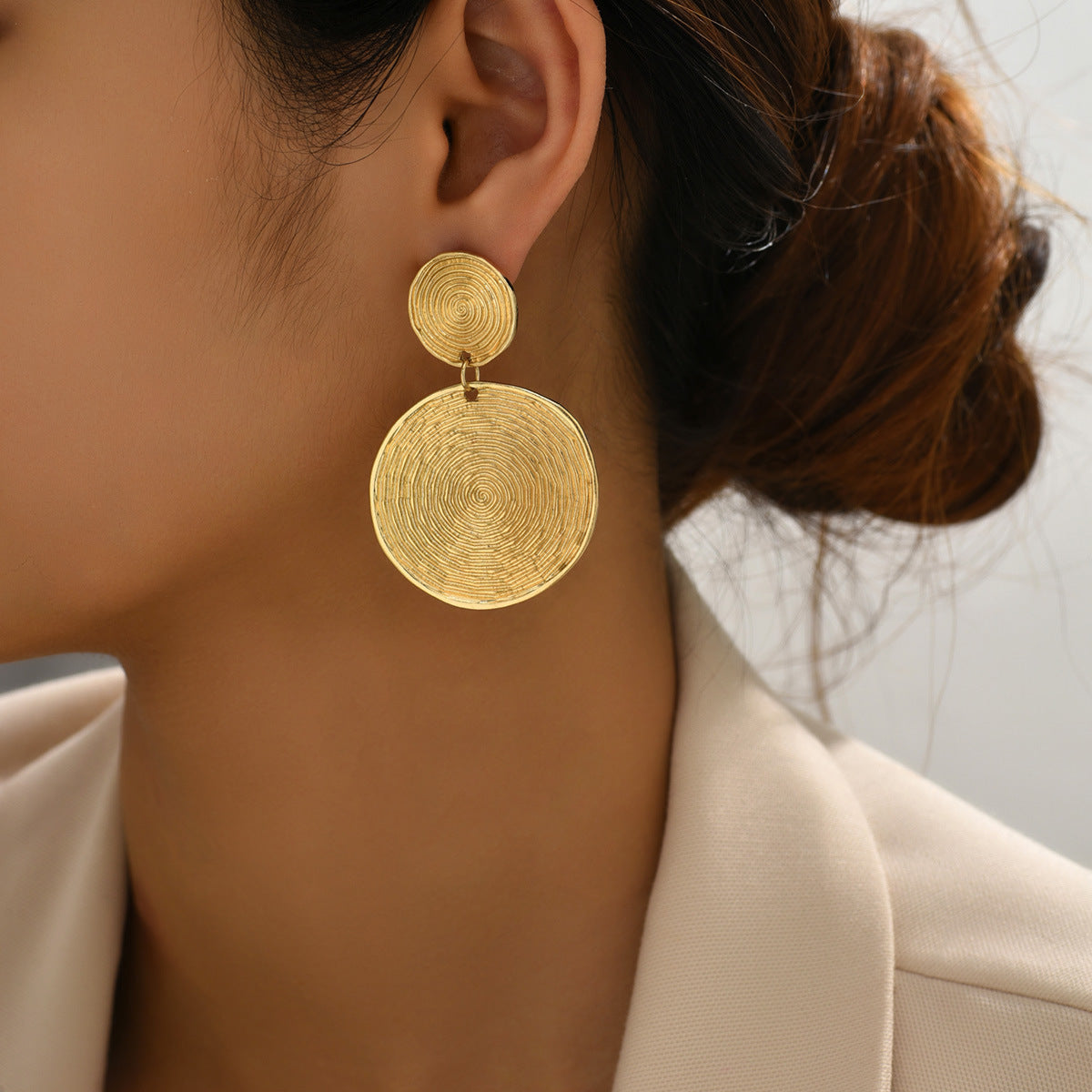 Retro Round Earrings Temperament – Birthday Gifts — 1