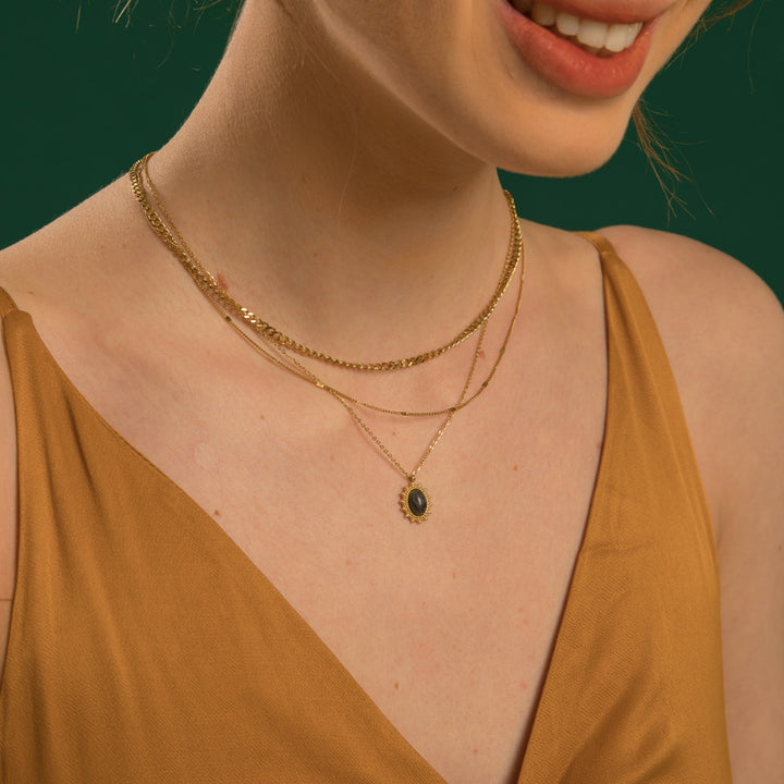 French Vintage Necklace Natural Stone Pendant – Jewelry Gift Ideas — 1