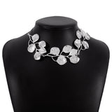 Women's Fashion Vintage Gold Alloy Leaf Necklace – Jewelry Gift Ideas — 2