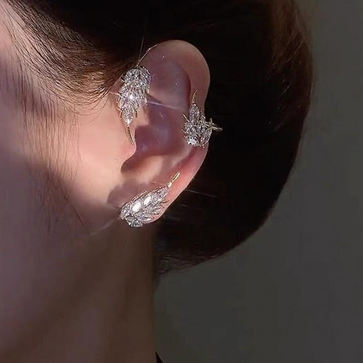 Women's Niche Design Butterfly Ear Clip – Gifts for Her — 1