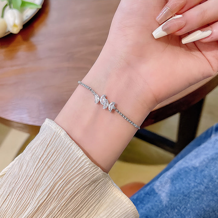 Niche Refined Zircon Bow Bracelet For Women – Jewelry Gift Ideas — 1