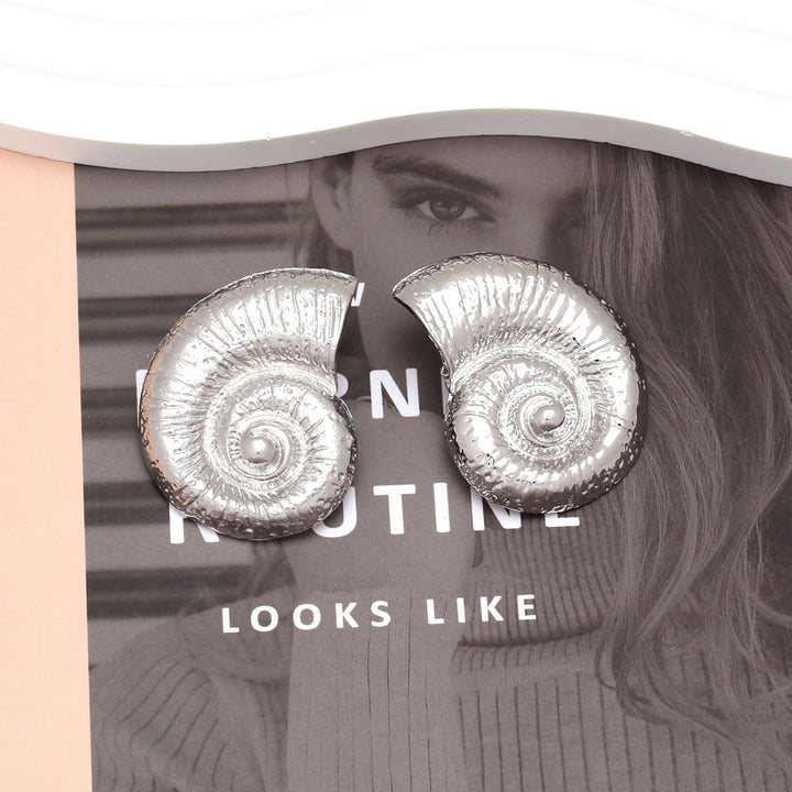 Exaggerated Beach Style Alloy Conch Earrings – Stylish Gifts — 1