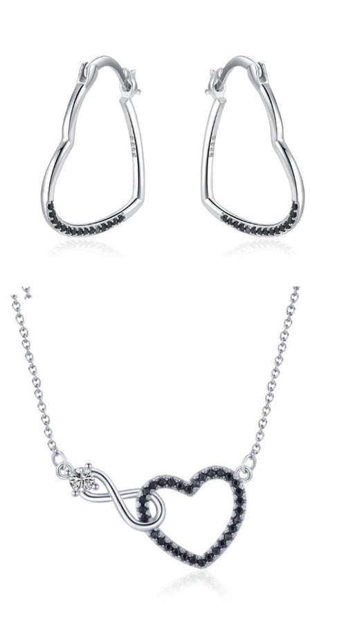 Creative Hollow Heart-shaped Zircon Necklace – Jewelry Gift Ideas — 2