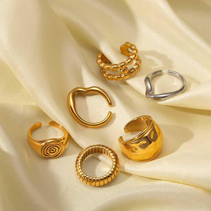 Women's Retro Minority Hammered Opening Couple Rings – Gifts for Her — 1