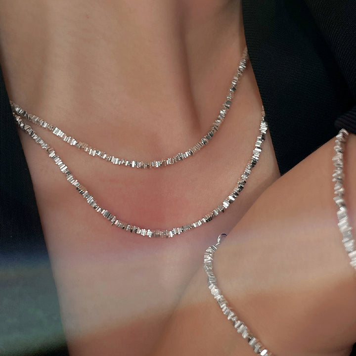 Geometric Silver Necklace Women's Retro Fashion – Jewelry Gift Ideas — 1